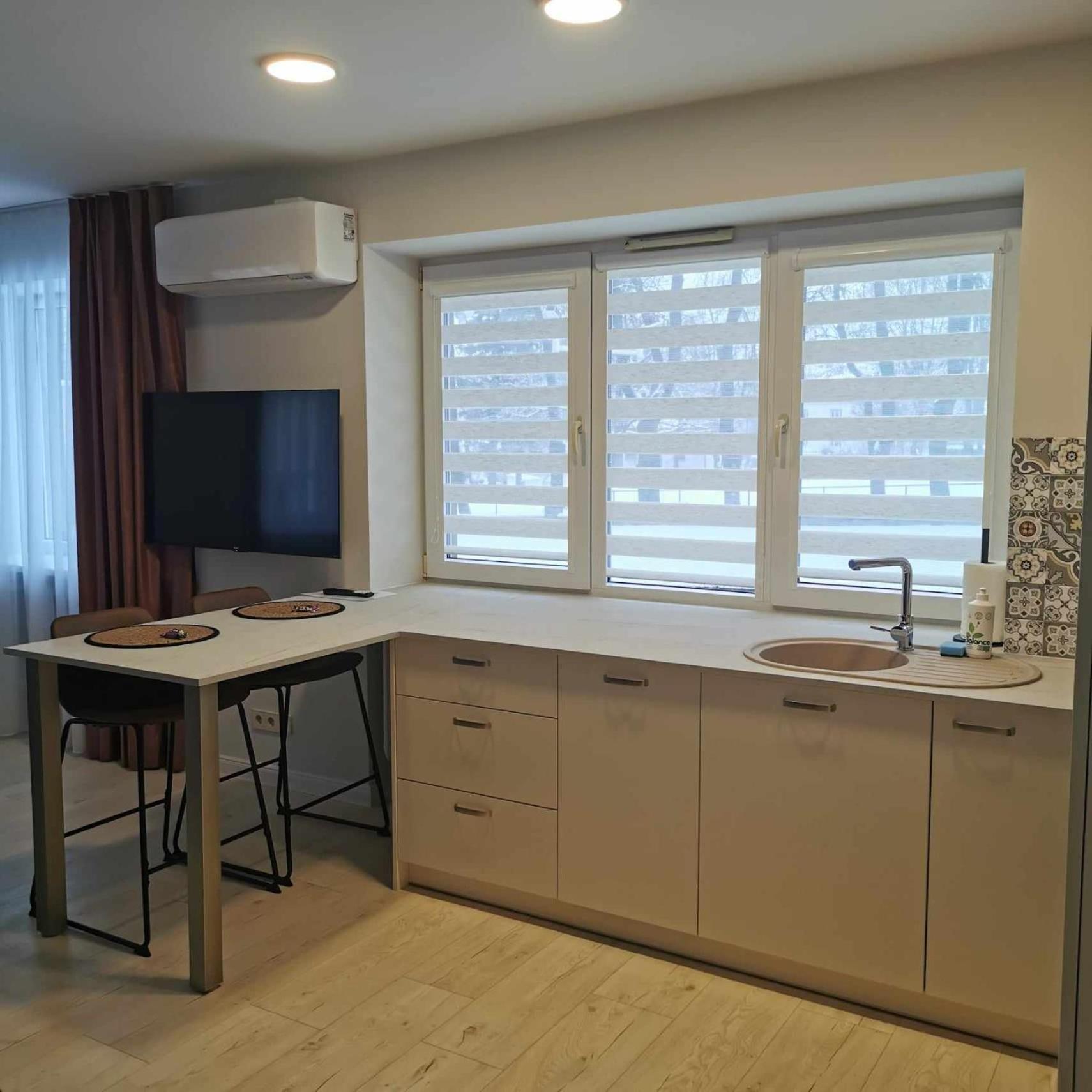 Luxuria Modern Apartments - Self Check-In Šiauliai 객실 사진